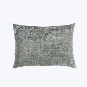 Amelia Pillow, Perfect Blue