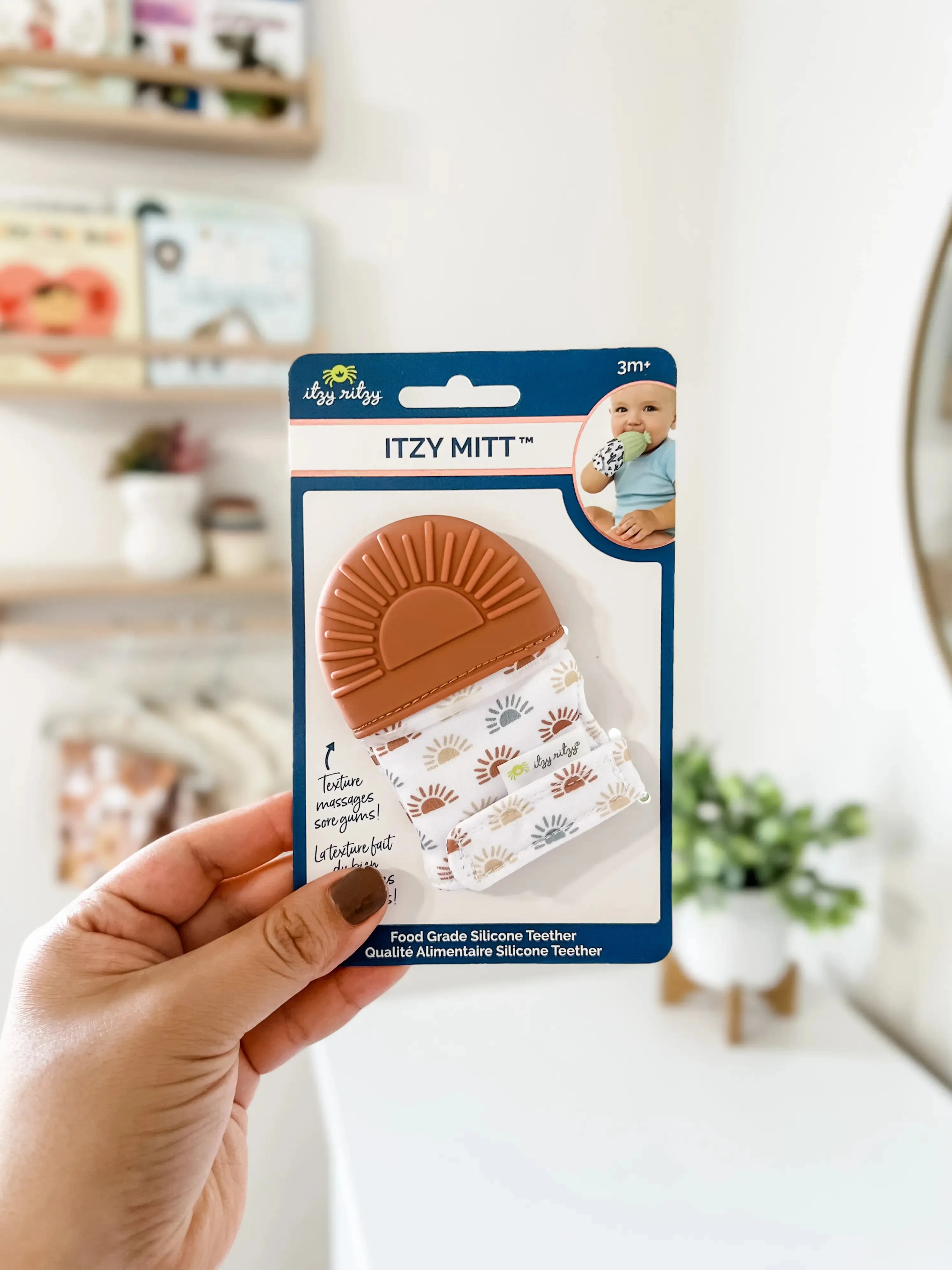 Itzy Ritzy Teething Mitt - Sun