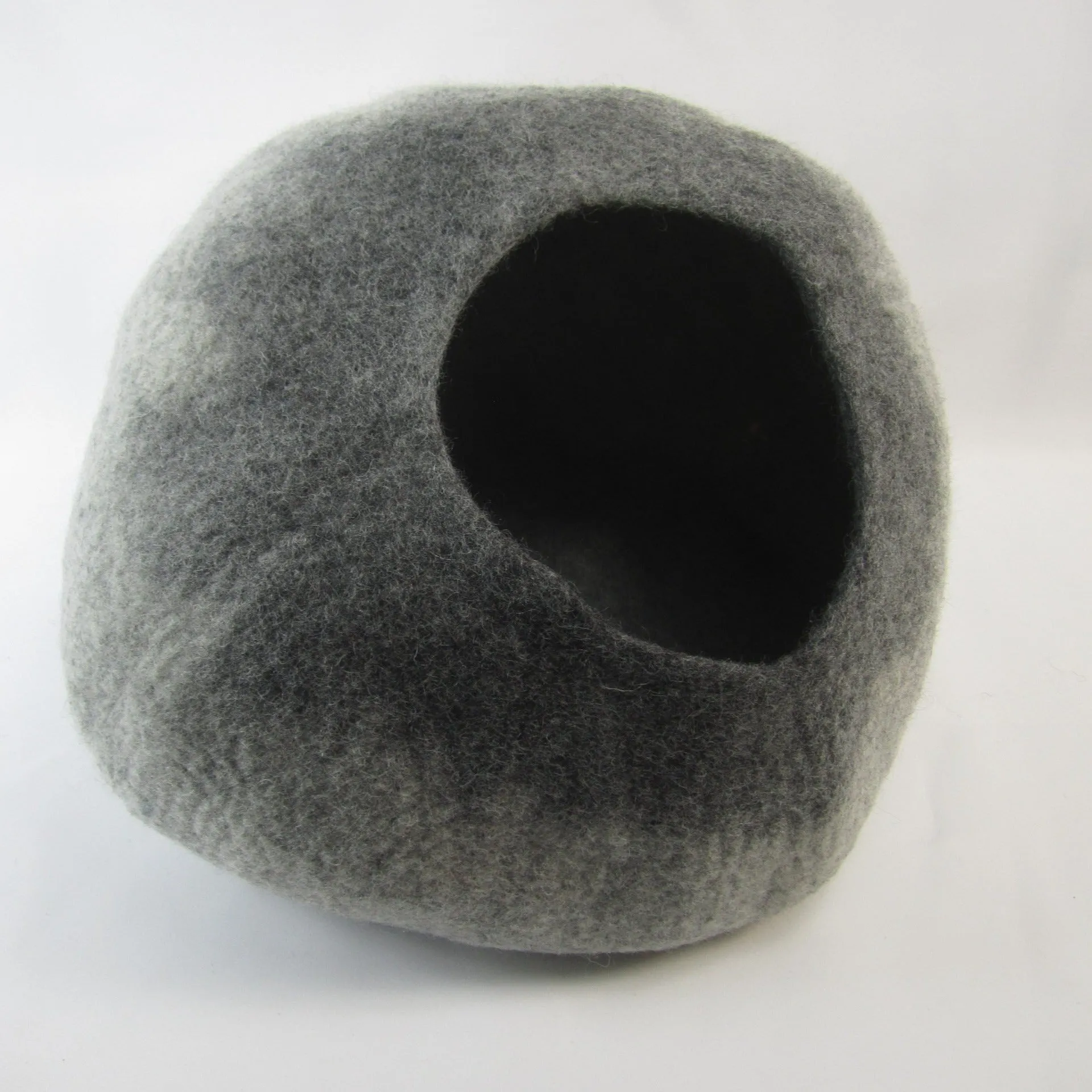 Light Gray / Dark Gray Cat Cave | Pet Bed