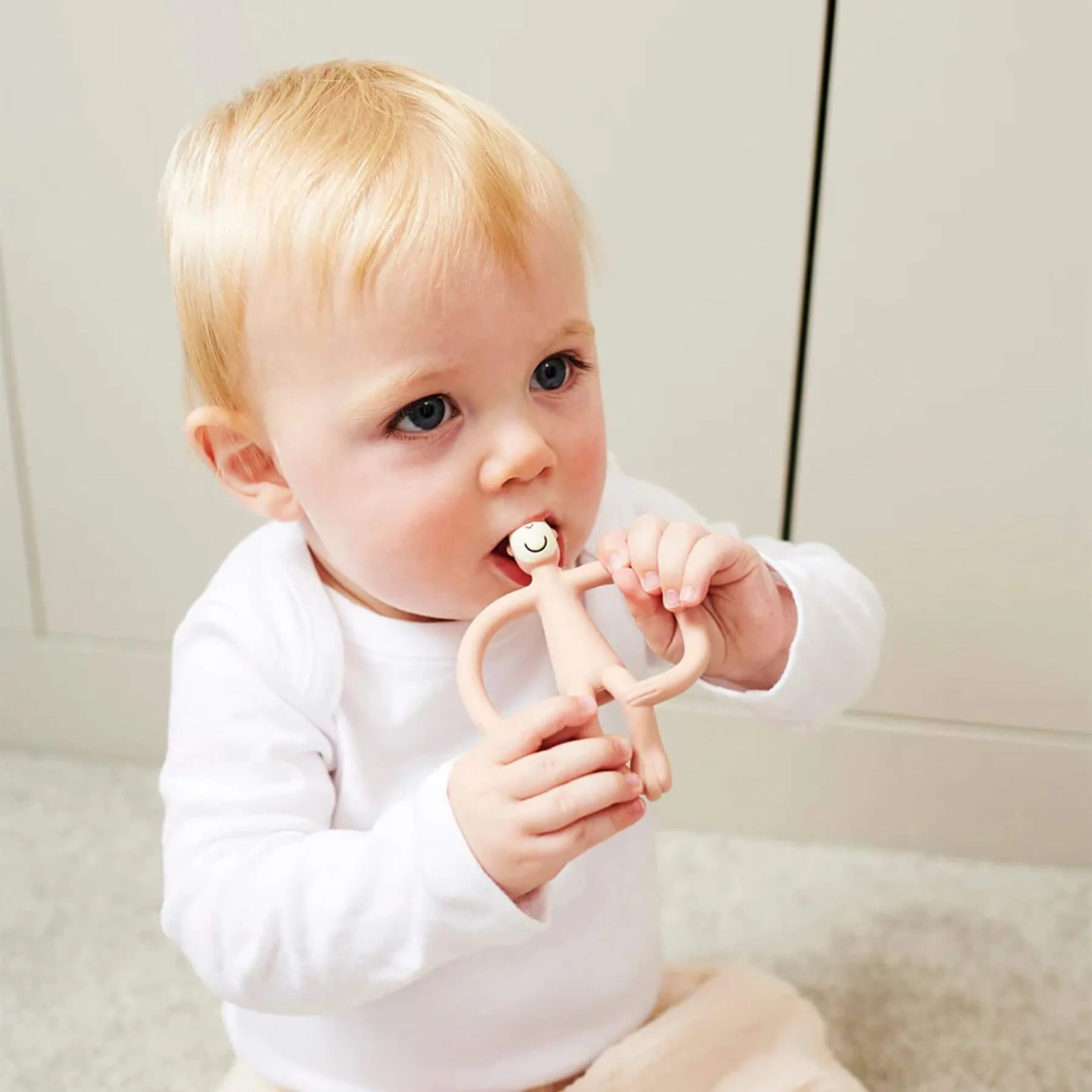 Matchstick Monkey Original Teething Toy (Dusty Pink)