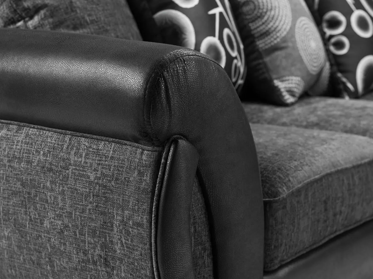 Shannon Sofa - Black/Grey Armchair - 115CM