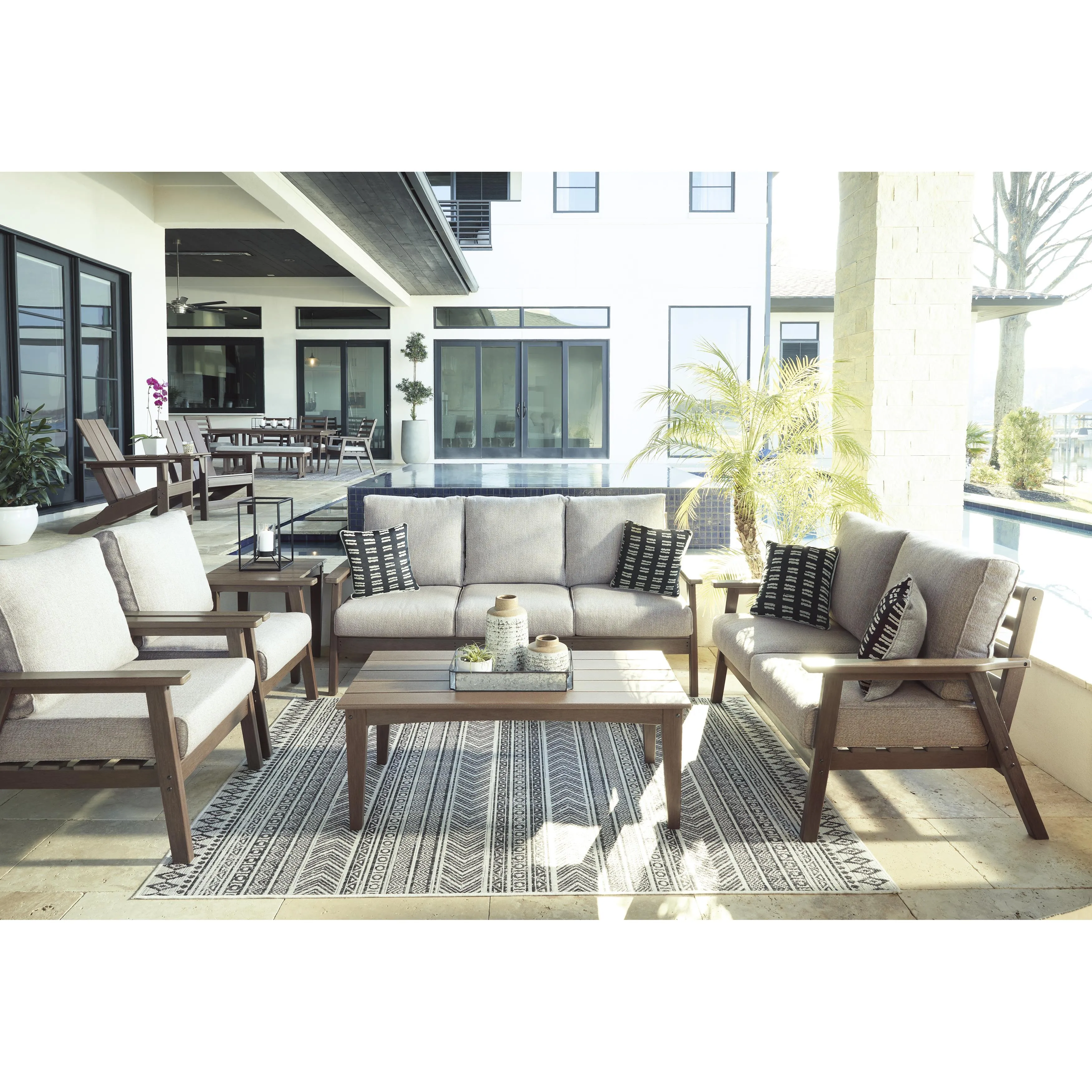 Signature Design by Ashley Emmeline P420-838 Sofa with Cushion