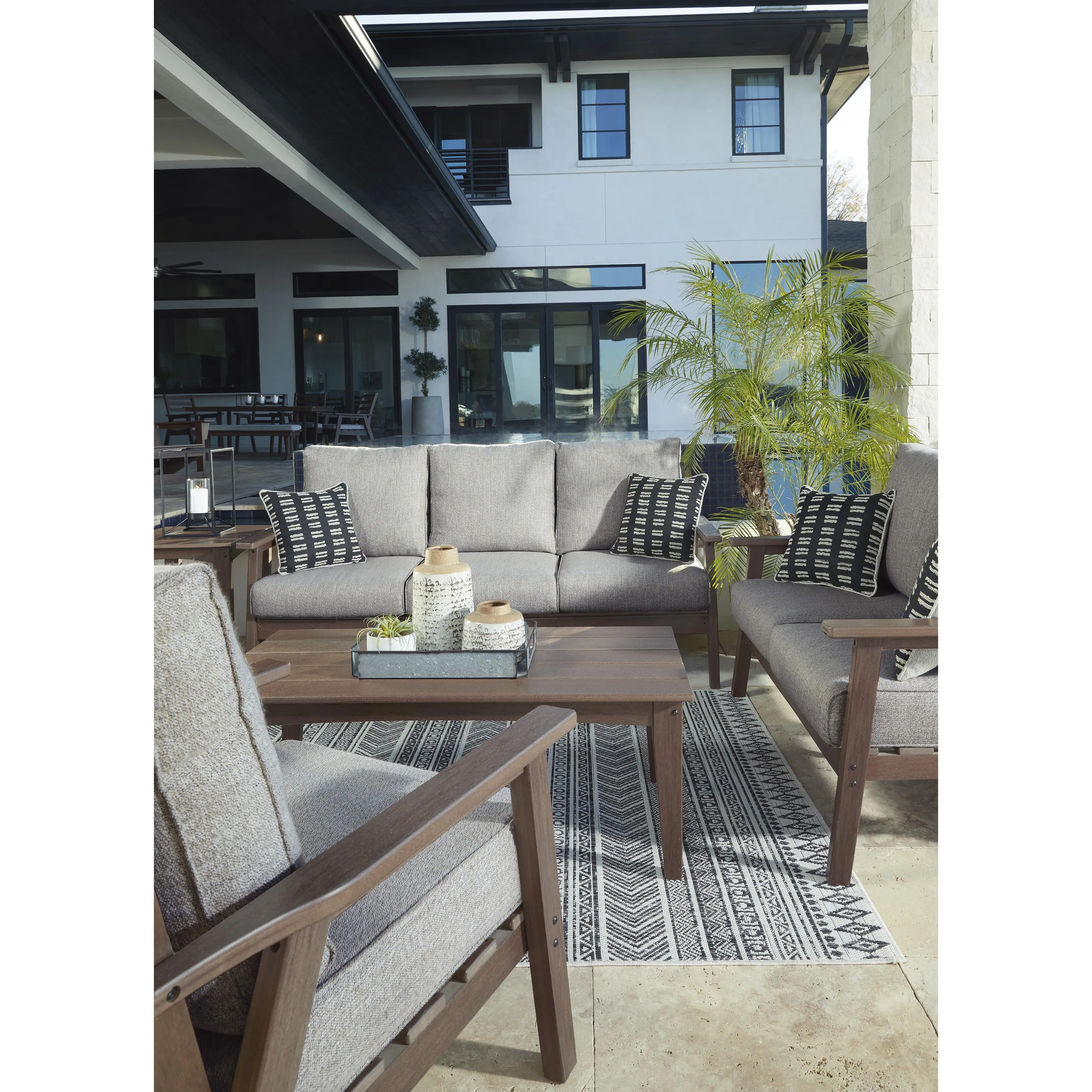 Signature Design by Ashley Emmeline P420-838 Sofa with Cushion